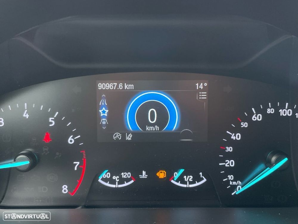 Ford Focus 1.0 EcoBoost Active - 3