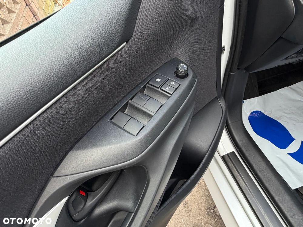 Toyota Yaris Hybrid 1.5 Comfort - 31