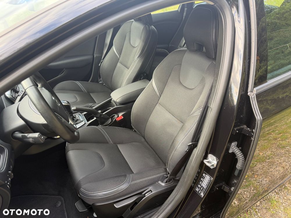 Volvo V40 - 10