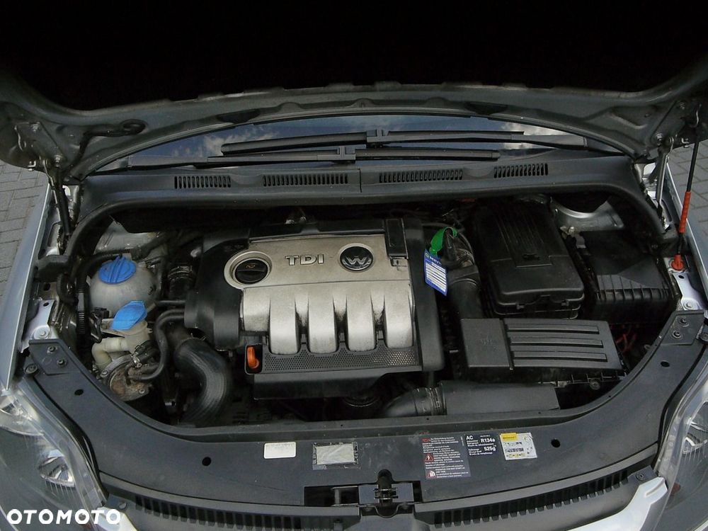 Volkswagen Golf Plus 1.9 TDI Comfortline - 35