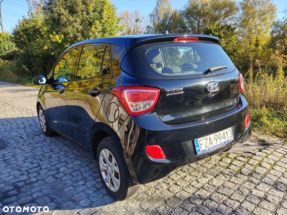 Hyundai i10 - 10