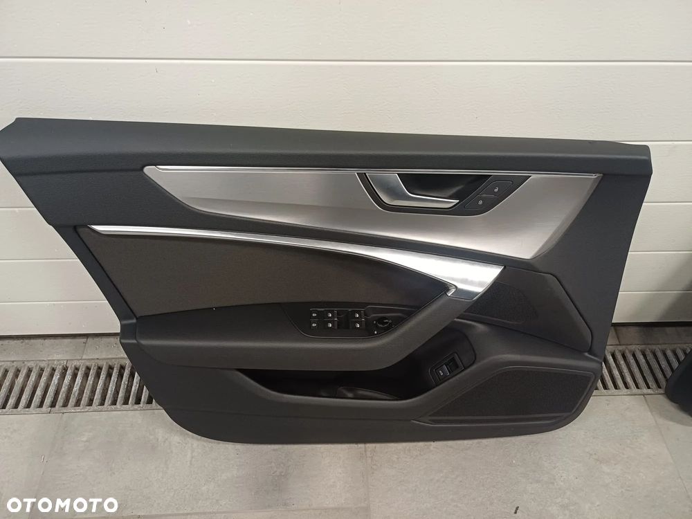 NR 73 Boczki drzwi do AUDI A6 C8 2022 rok wstawki materiałowe - 2