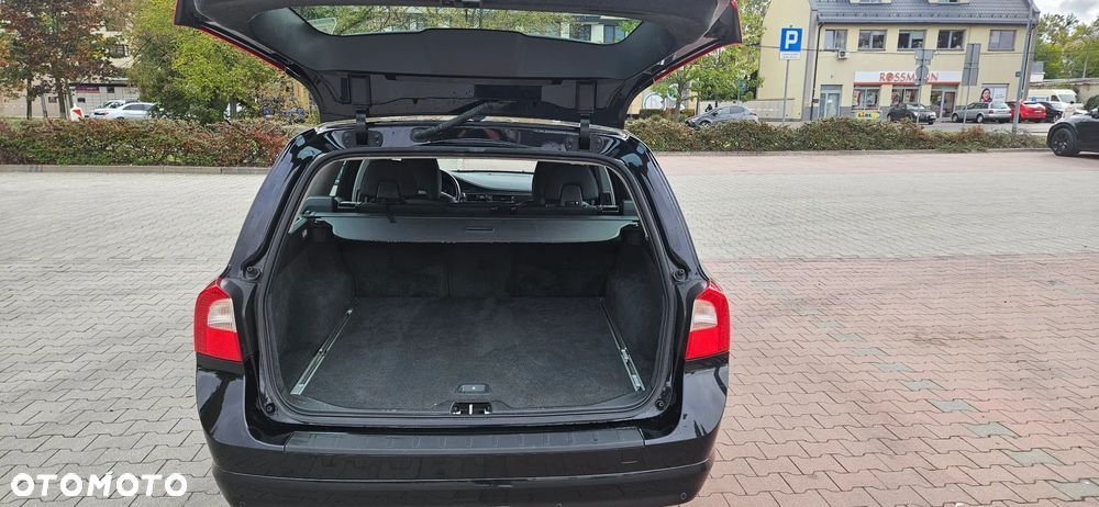 Volvo V70 - 9