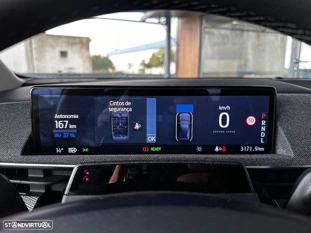 Ford Mustang Mach-E Standard - 28