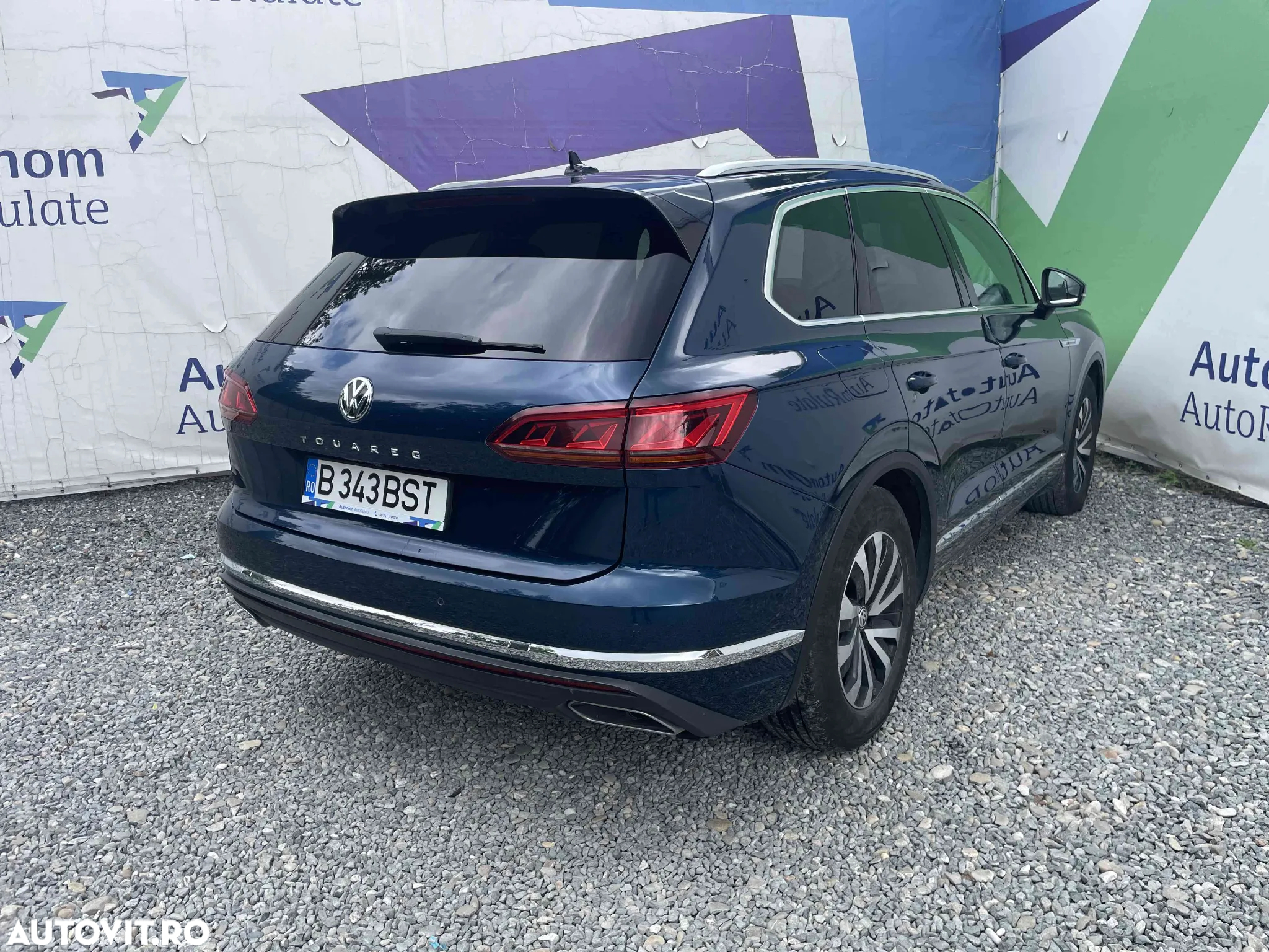 Volkswagen Touareg - 5