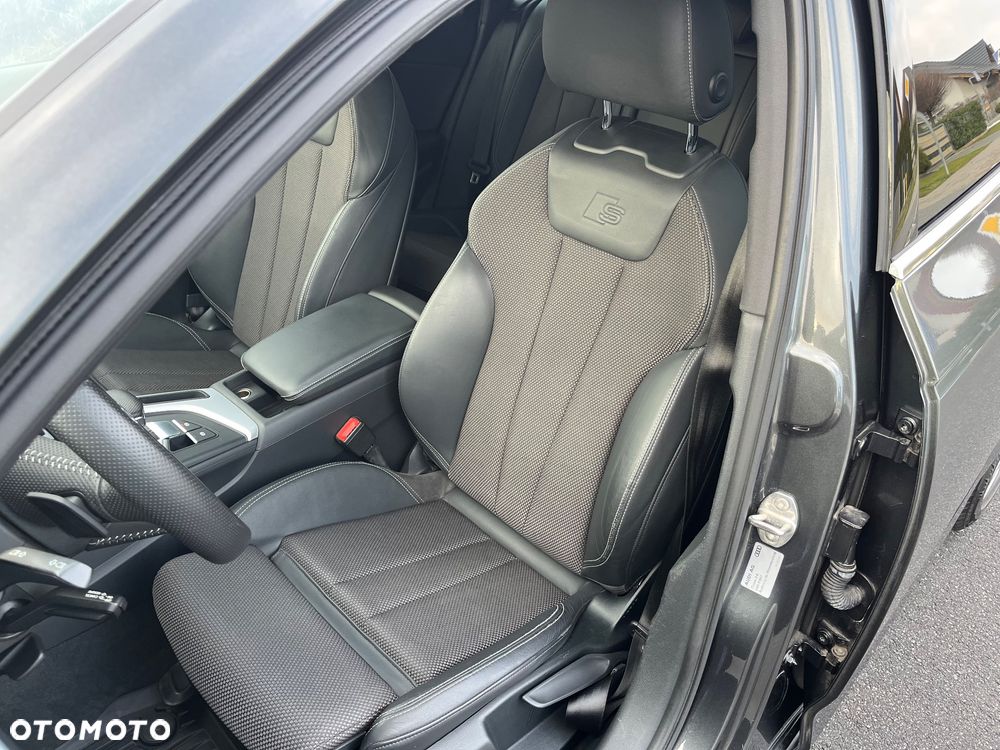 Audi A4 Avant 2.0 TDI S tronic - 27