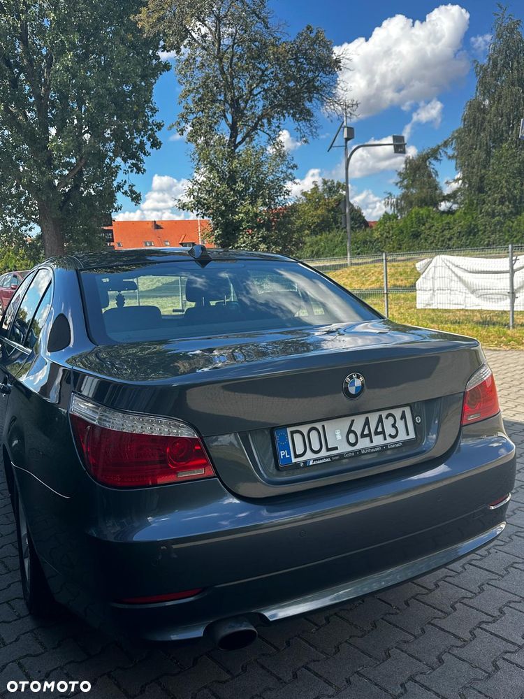 BMW Seria 5 520d - 4