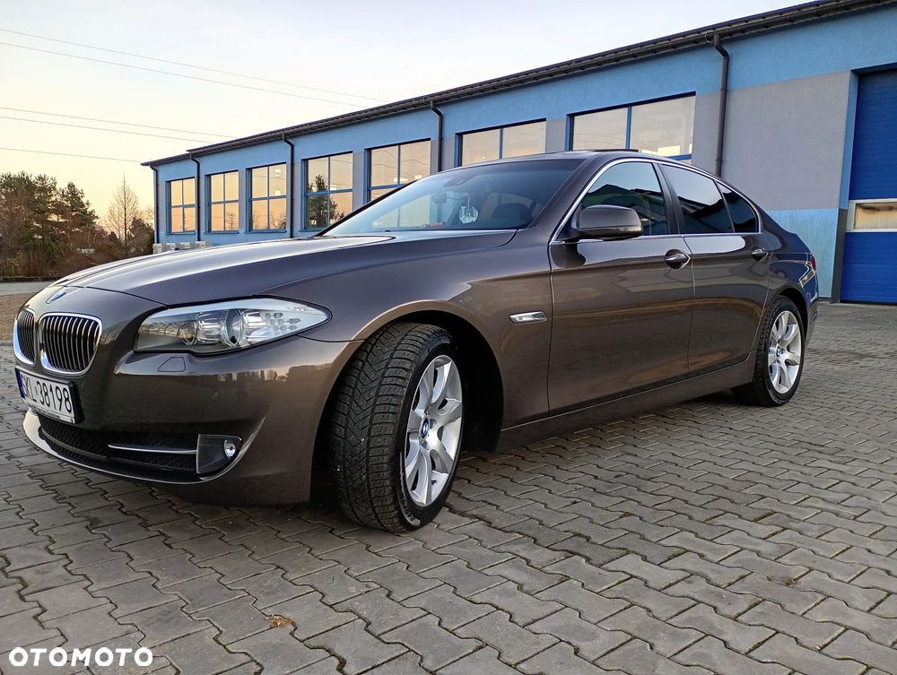 BMW Seria 5 520d - 2