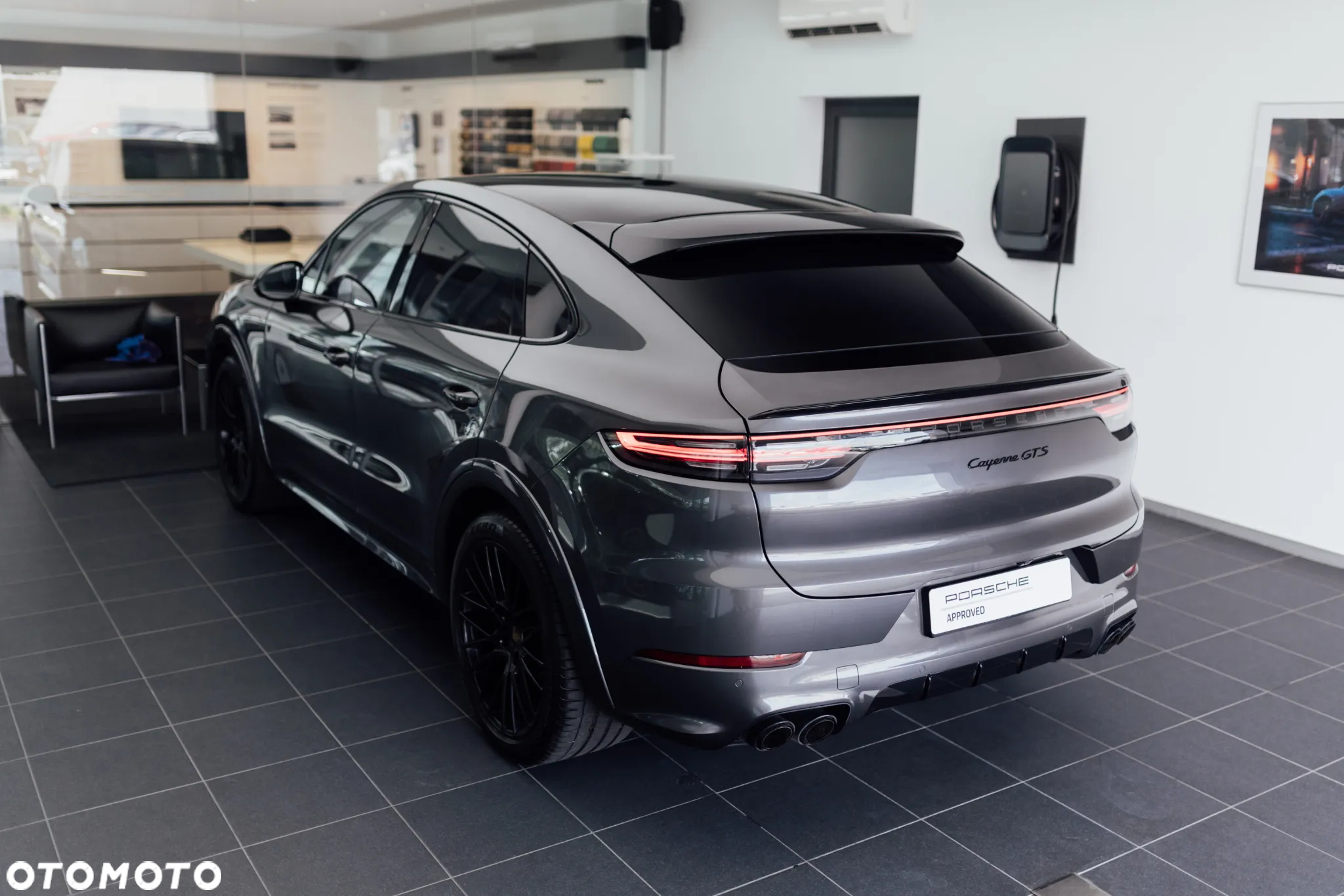 Porsche Cayenne Coupe GTS - 8