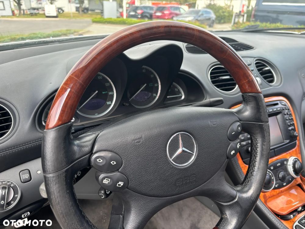 Mercedes-Benz SL 600 - 23