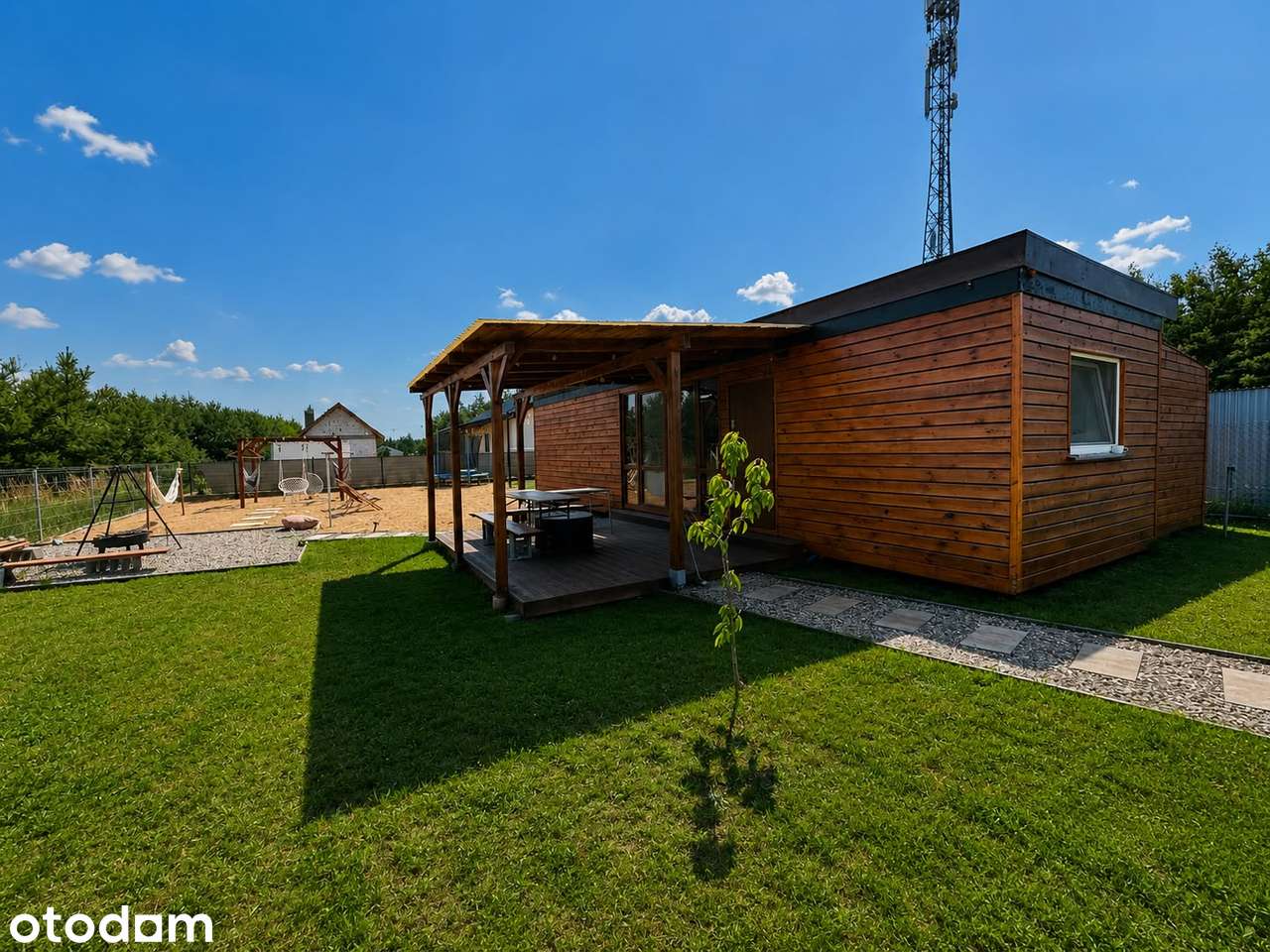 Domek letniskowy 42m2 w pełni umeblowany/działka 600m2 zagospodarowana - Pełny obrazek: 2/20