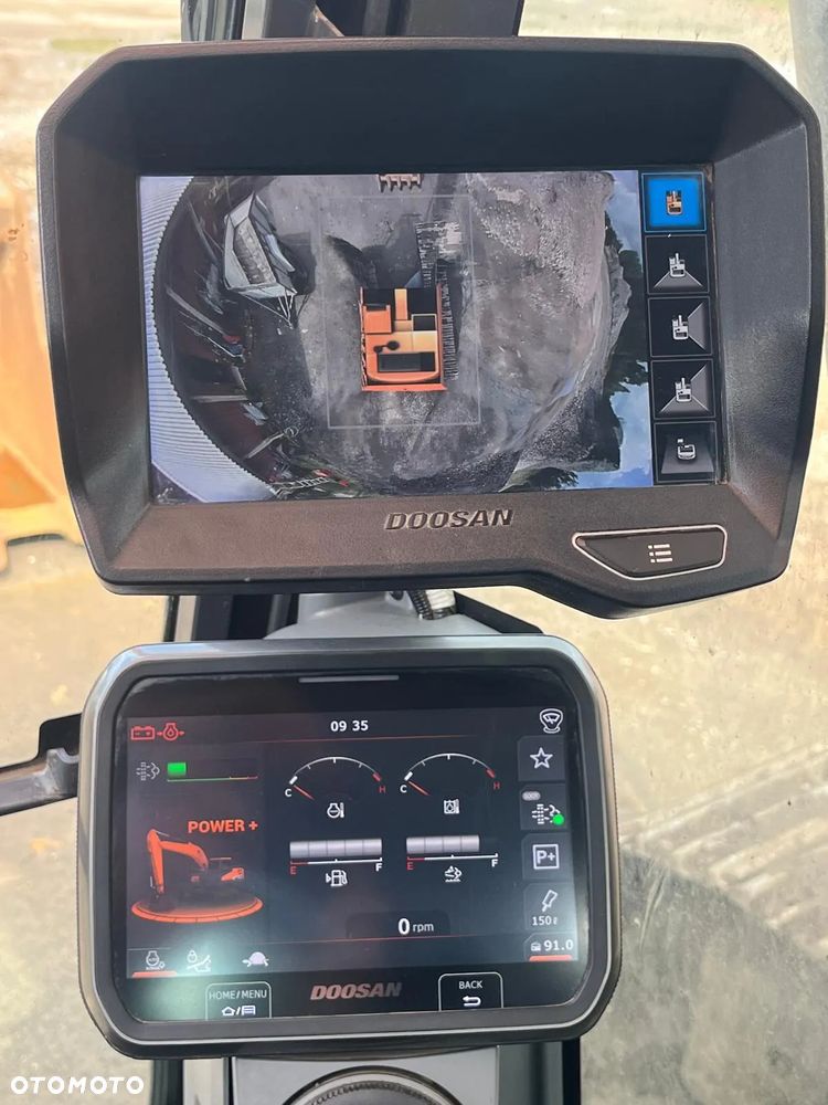 Doosan DX 300 LC -7   KOPARKA GĄSIENICOWA - 13