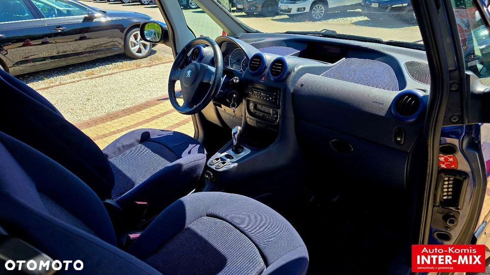 Peugeot 1007 - 25