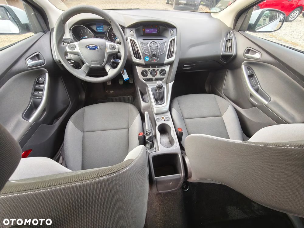 Ford Focus - 14