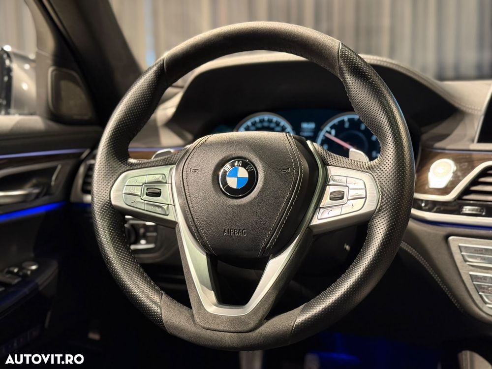 BMW Seria 7 740d xDrive - 31