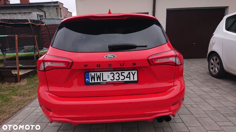 Ford Focus 1.5 EcoBoost ST-Line - 8