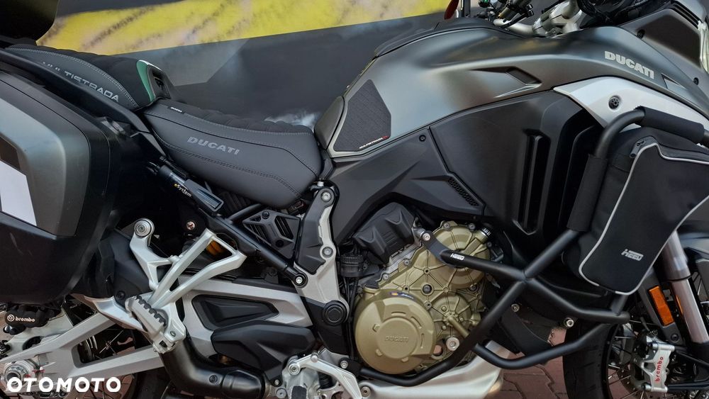 Ducati Multistrada - 13