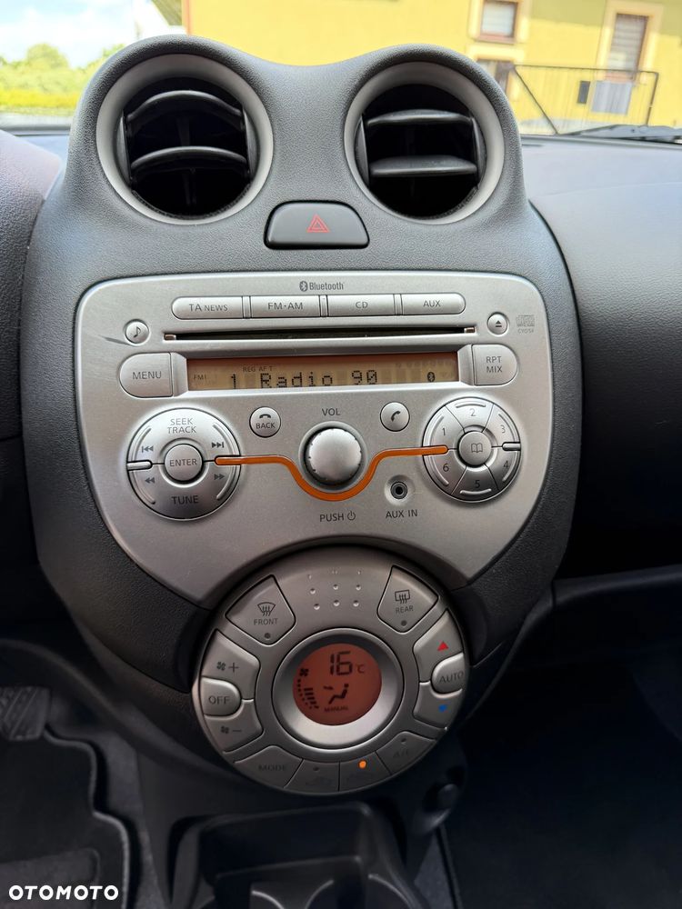 Nissan Micra 1.2 Tekna - 8