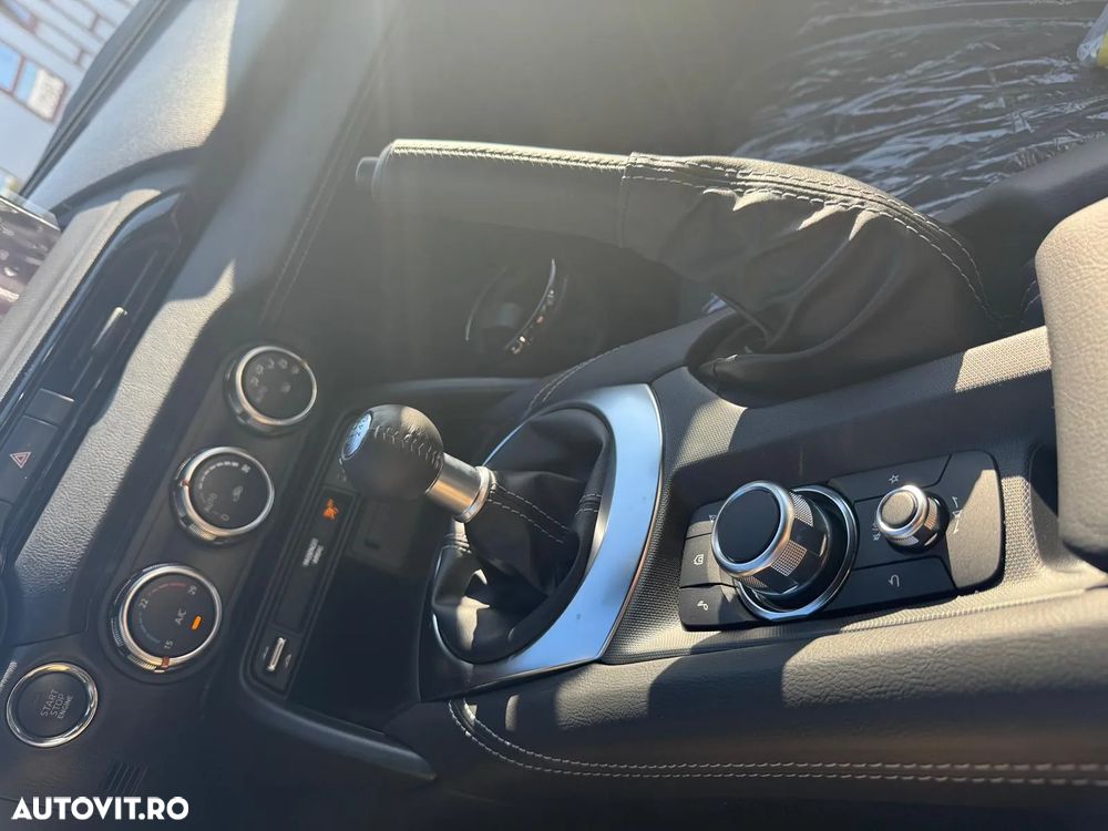 Mazda MX-5 RF Skyactiv G132 Exclusive-Line - 18
