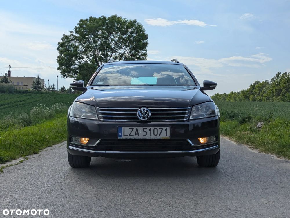 Volkswagen Passat 2.0 TDI DPF Highline - 8