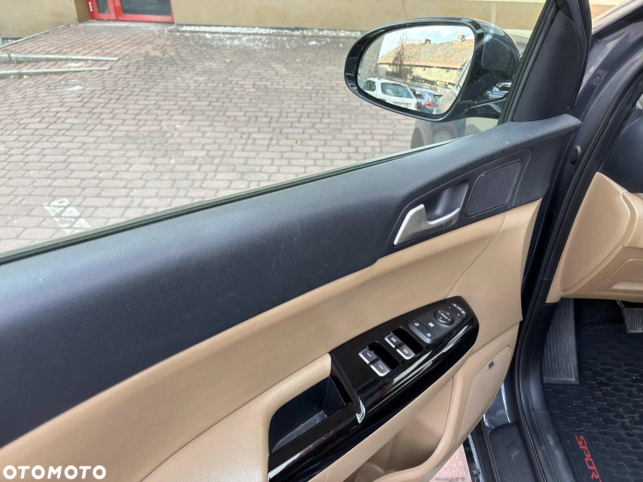 Kia Sportage 1.6 T-GDI L 2WD - 19