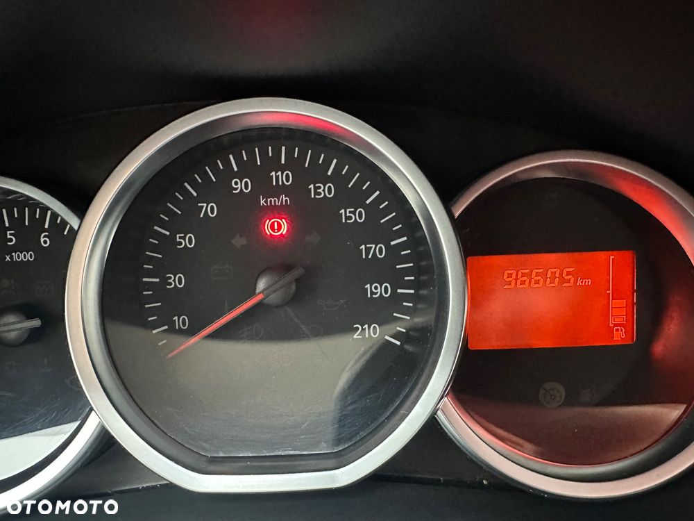 Dacia Sandero 0.9 TCe SL Celebration S&S - 3