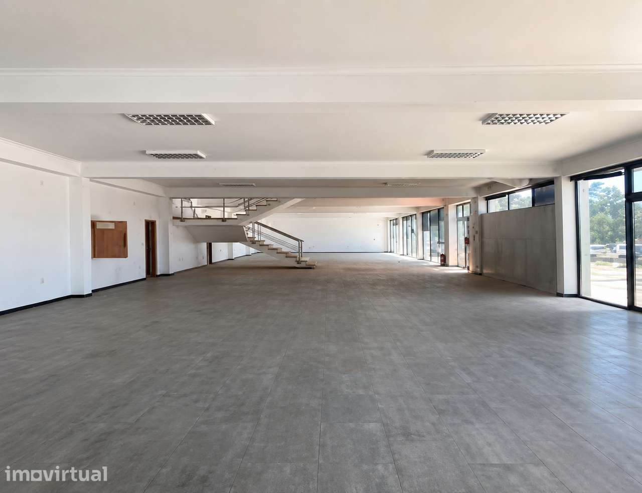 Armazém e Showroom com 1921 m² na Quinta do Anjo - Eixo A2 / A33 - Grande imagem: 4/10