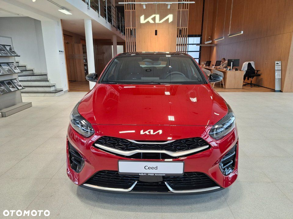 Kia ProCeed - 2