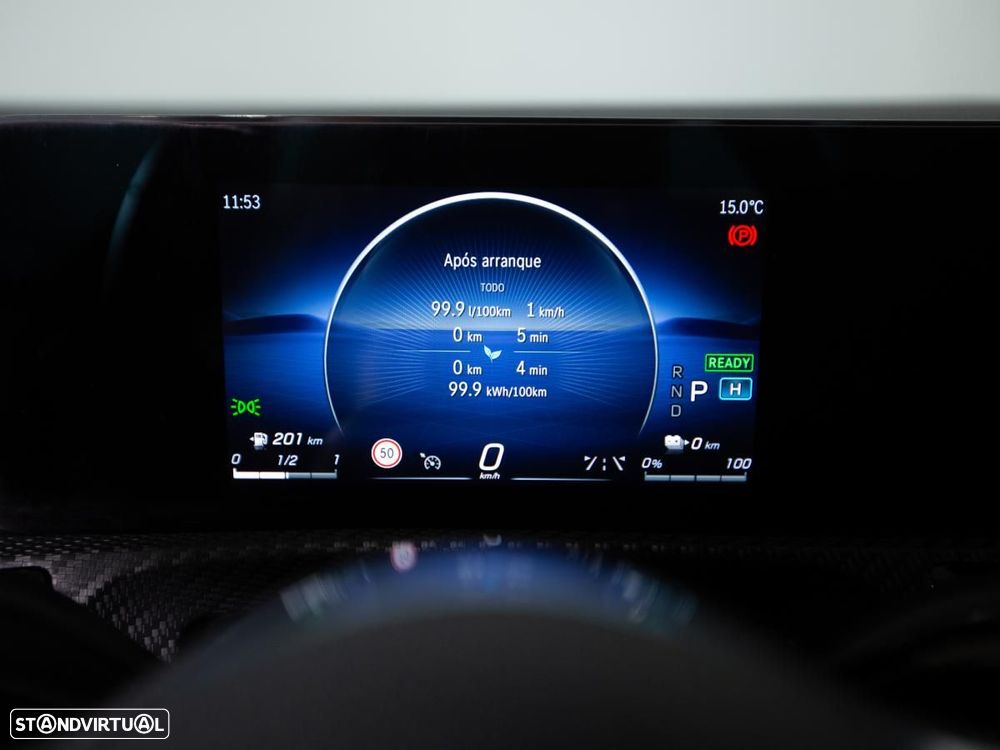 Mercedes-Benz A 250 e - 27