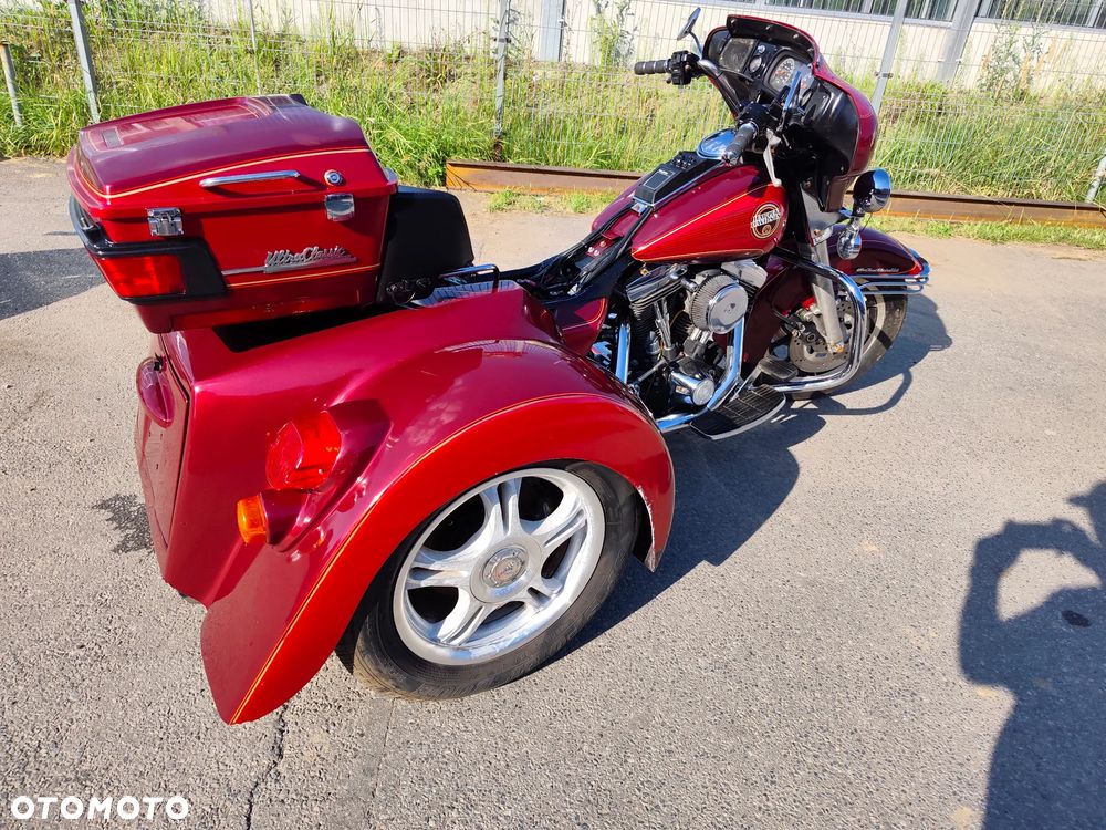 Harley-Davidson FLHTCU Ultra - 17