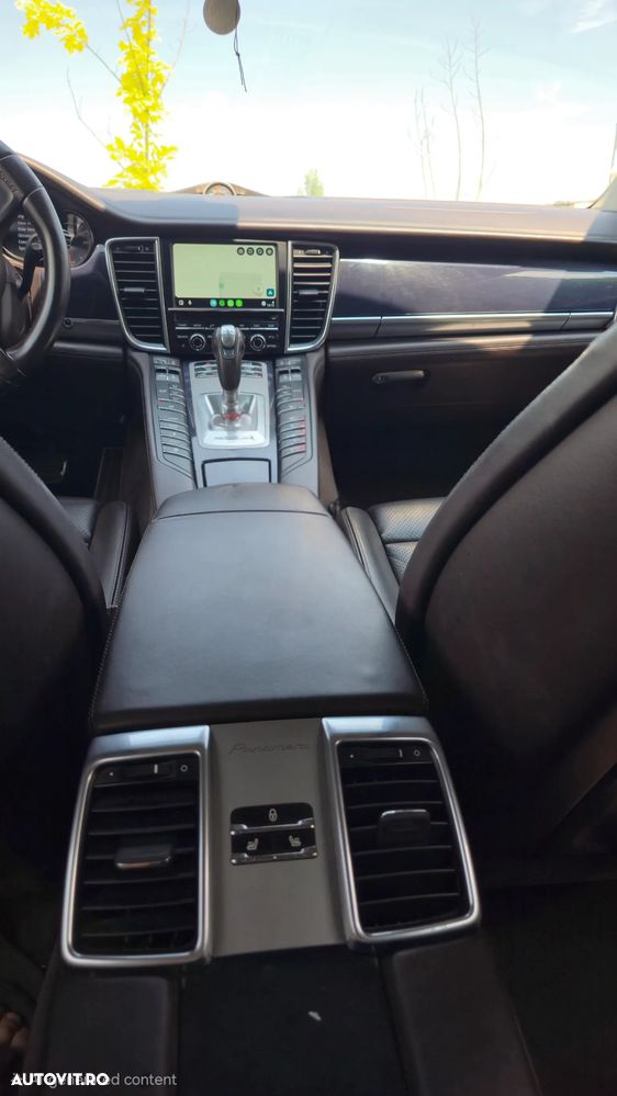Porsche Panamera 3.0 PDK 4S - 19
