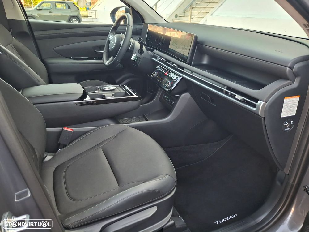 Hyundai Tucson 1.6 T-GDI PHEV e-Vanguard - 24