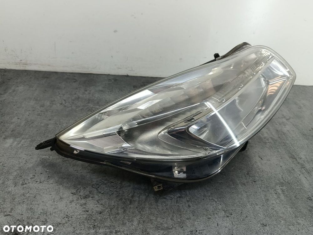 LAMPA PRZÓD PRAWA OPEL INSIGNIA A 13226783 1EJ009630-02  HELLA - 2