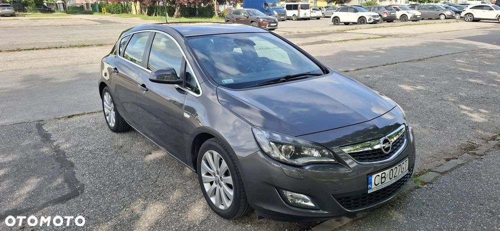 Opel Astra 1.4 T Cosmo S&S - 1