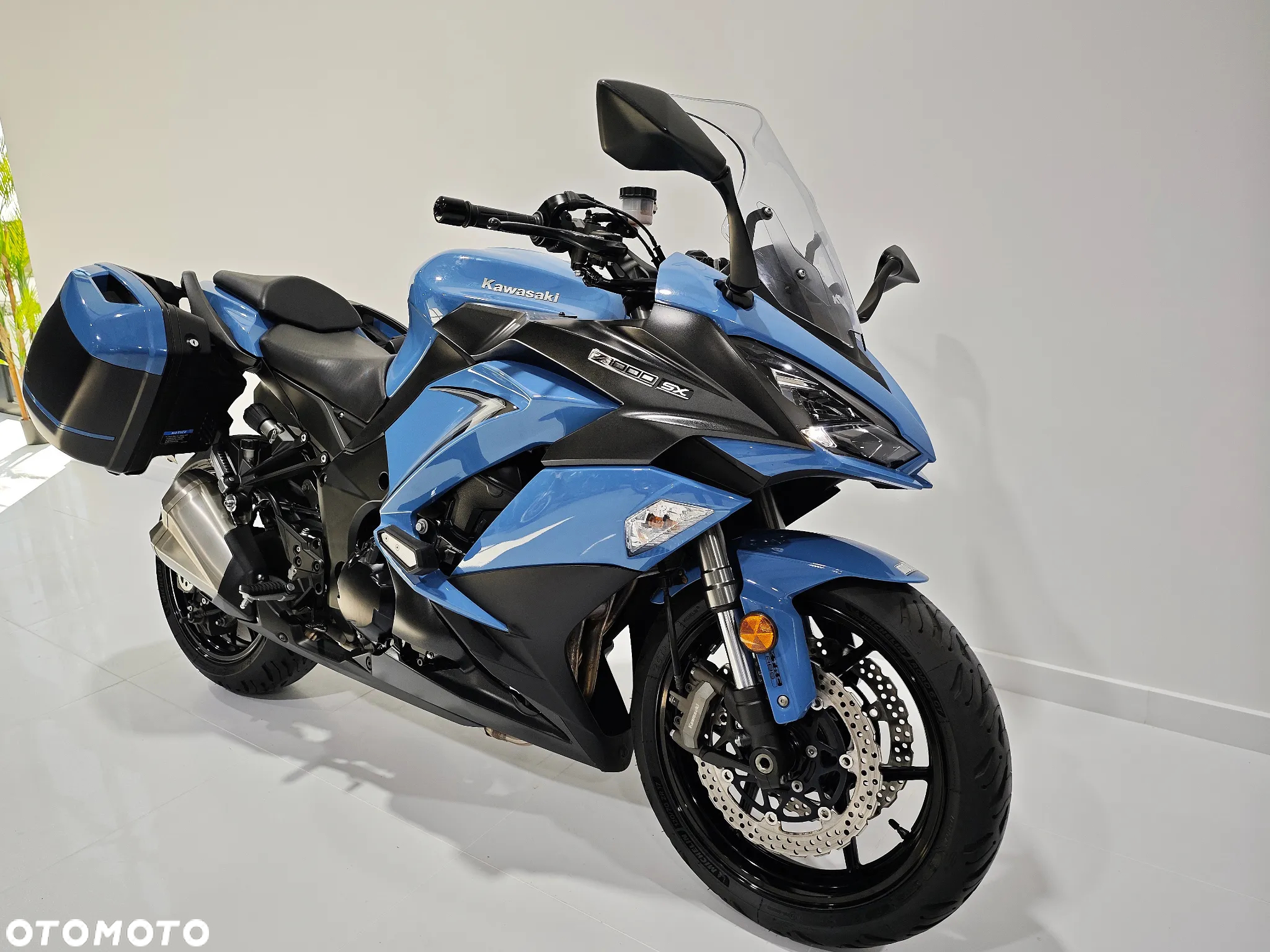 Kawasaki Ninja 1000 SX - 16