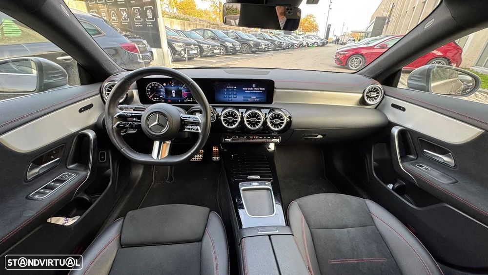 Mercedes-Benz CLA 180 d Shooting Brake AMG Line Aut. - 4