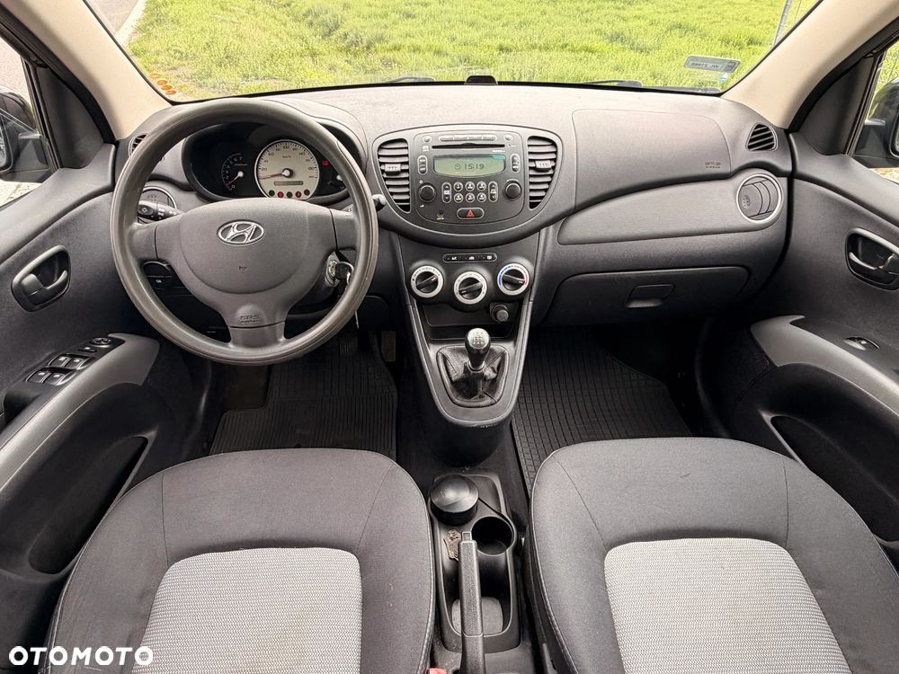 Hyundai i10 1.1 Base - 8