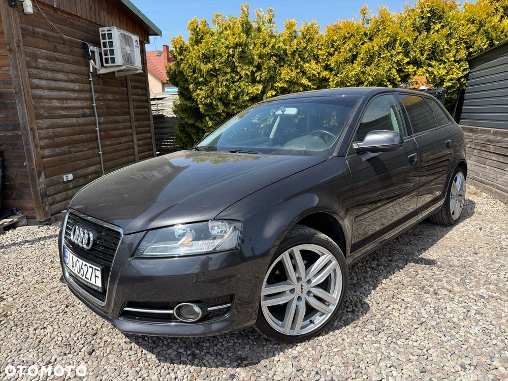 Audi A3 Sportback 1.6 TDI DPF Attraction - 2