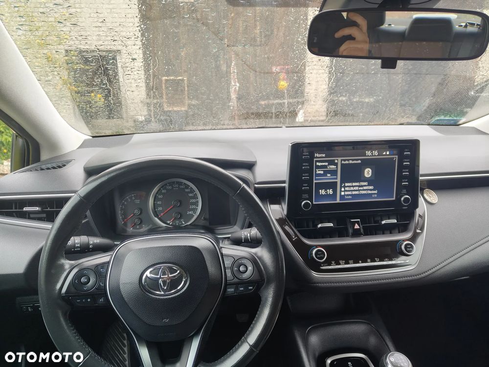 Toyota Corolla 1.6 Comfort - 6
