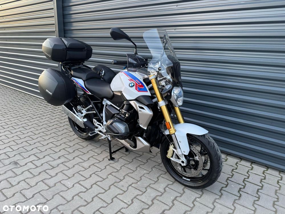 BMW R - 2