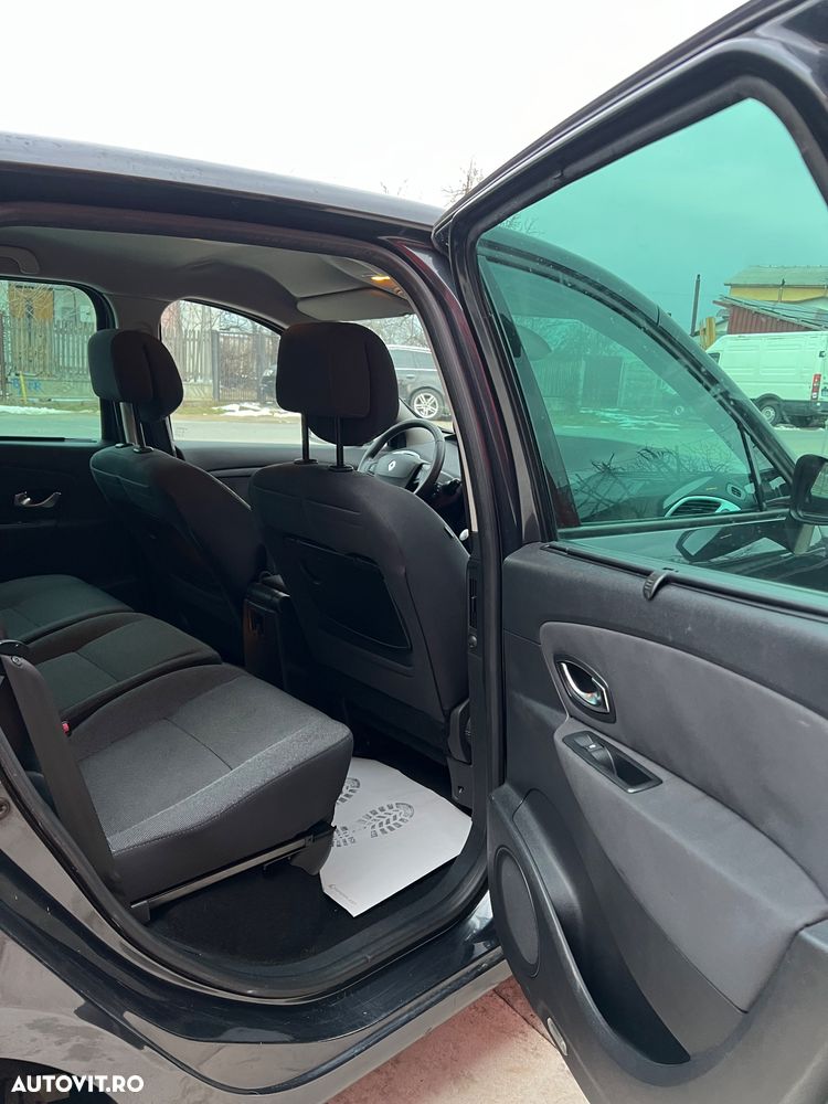 Renault Scenic 1.5dCi Authentique - 5
