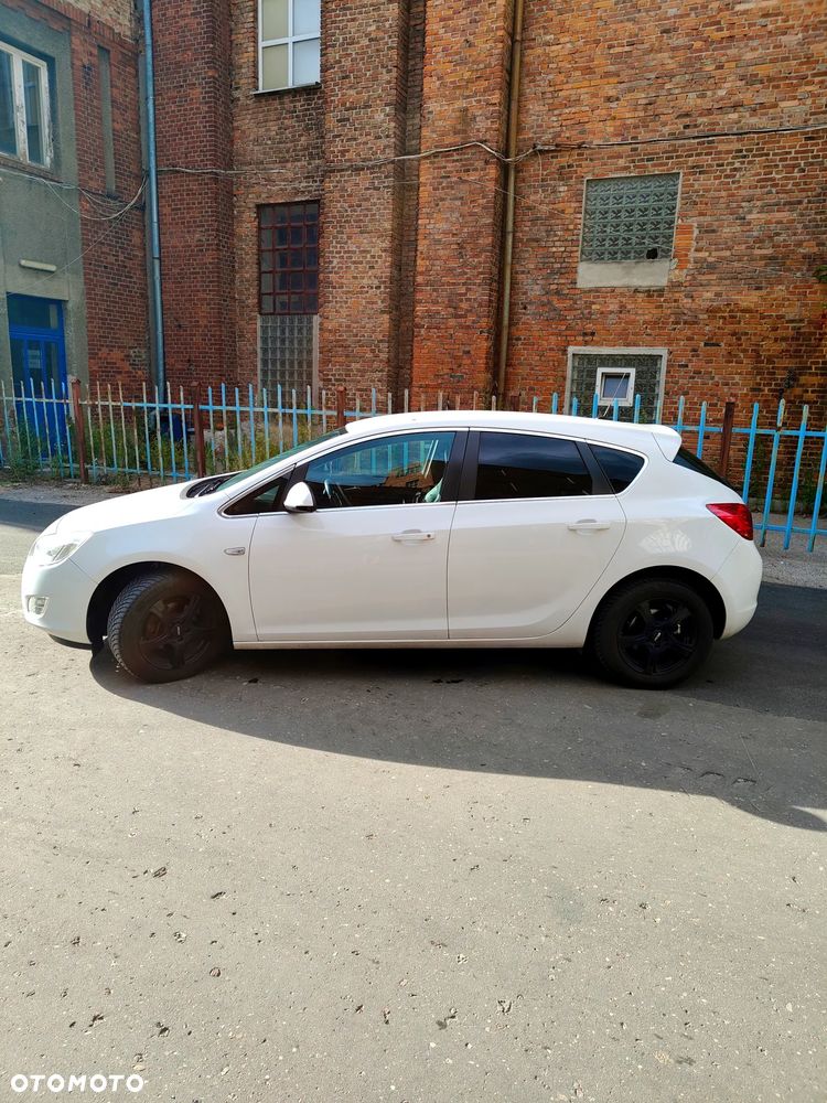 Opel Astra 1.4 ecoFLEX - 3