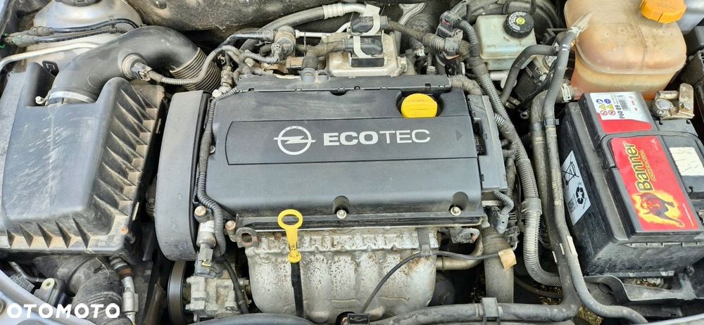 Opel Astra - 4