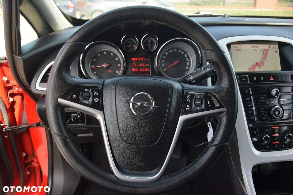 Opel Astra 1.6 Turbo Innovation - 22