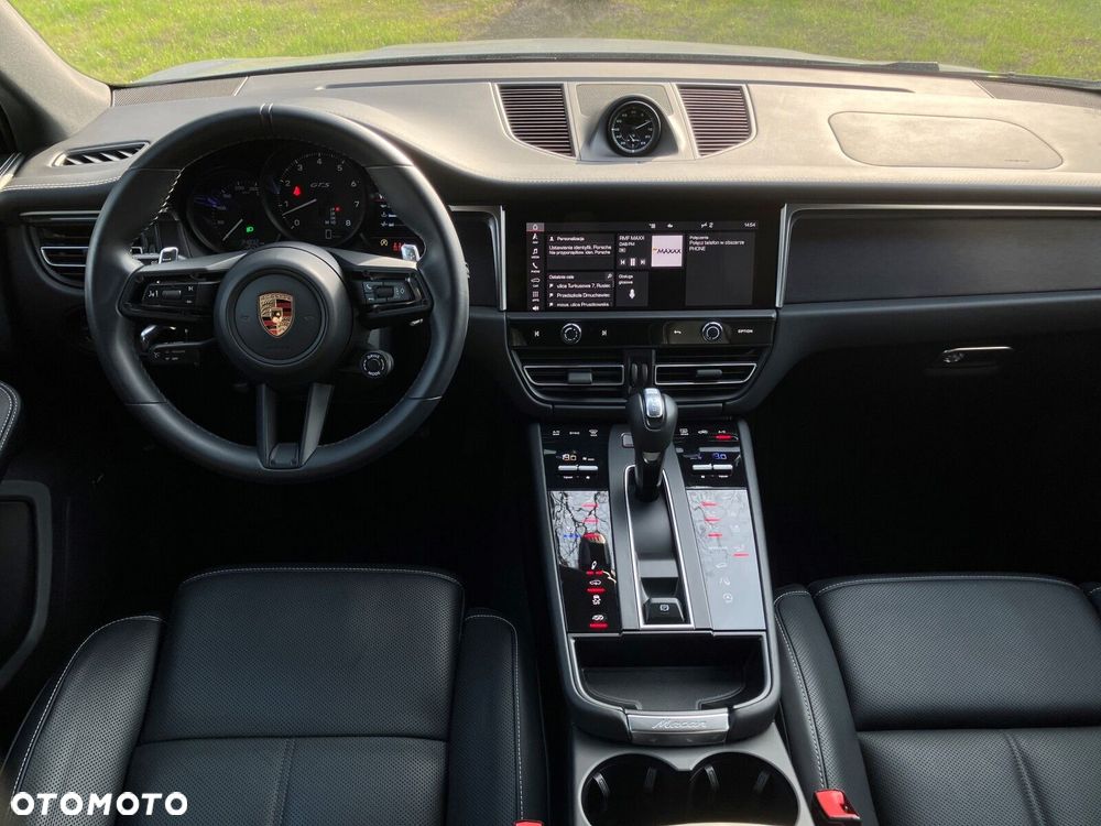 Porsche Macan - 20