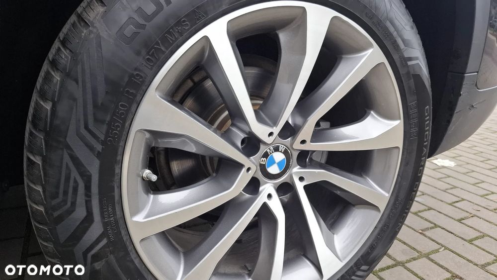 BMW X6 35i xDrive - 32