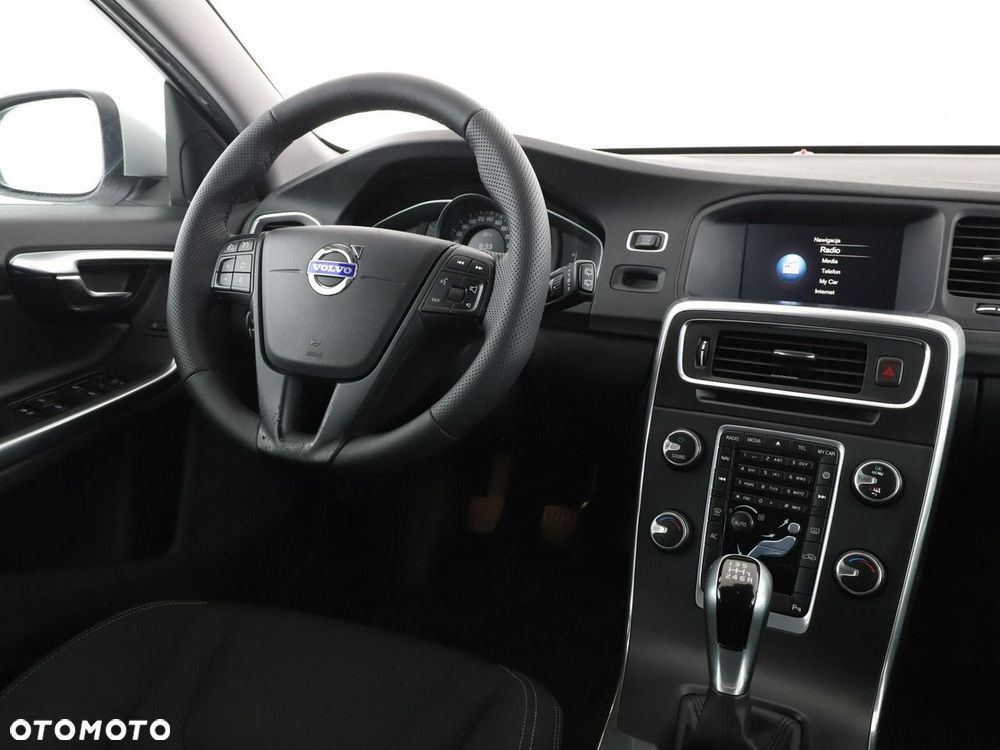Volvo V60 D2 Kinetic - 17