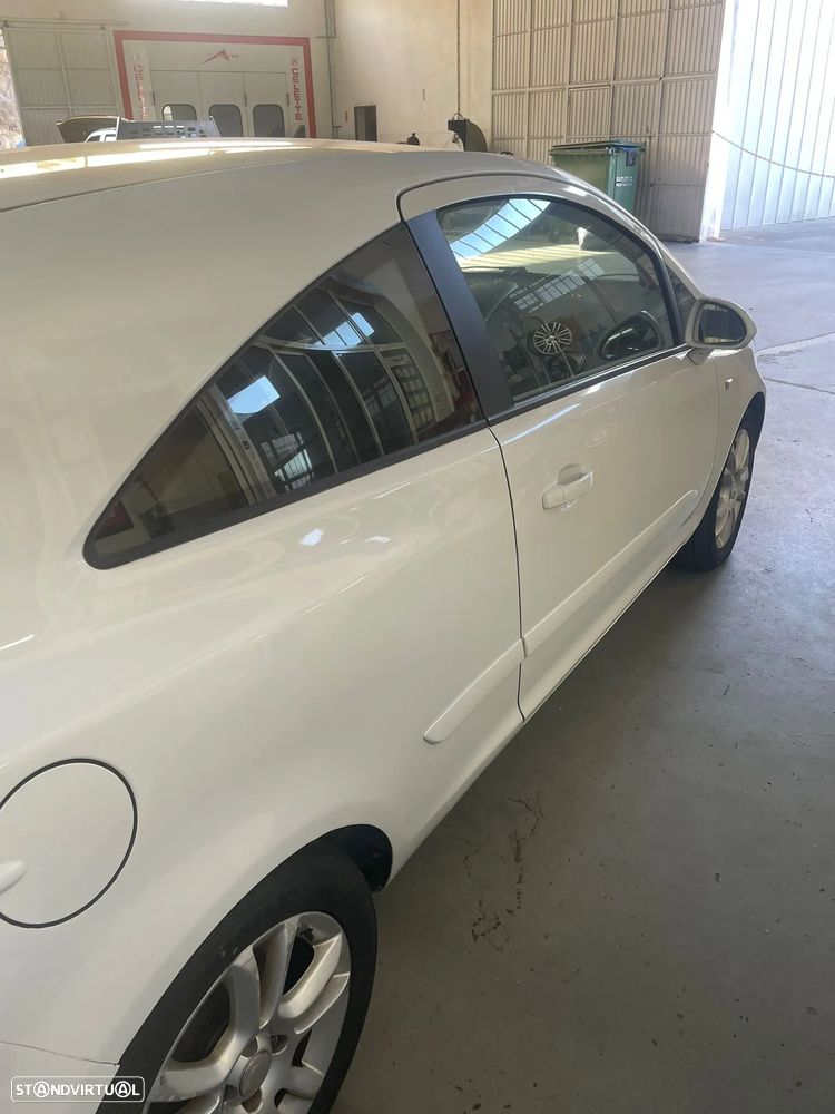 Opel Corsa GTC 1.3 CDTi - 10