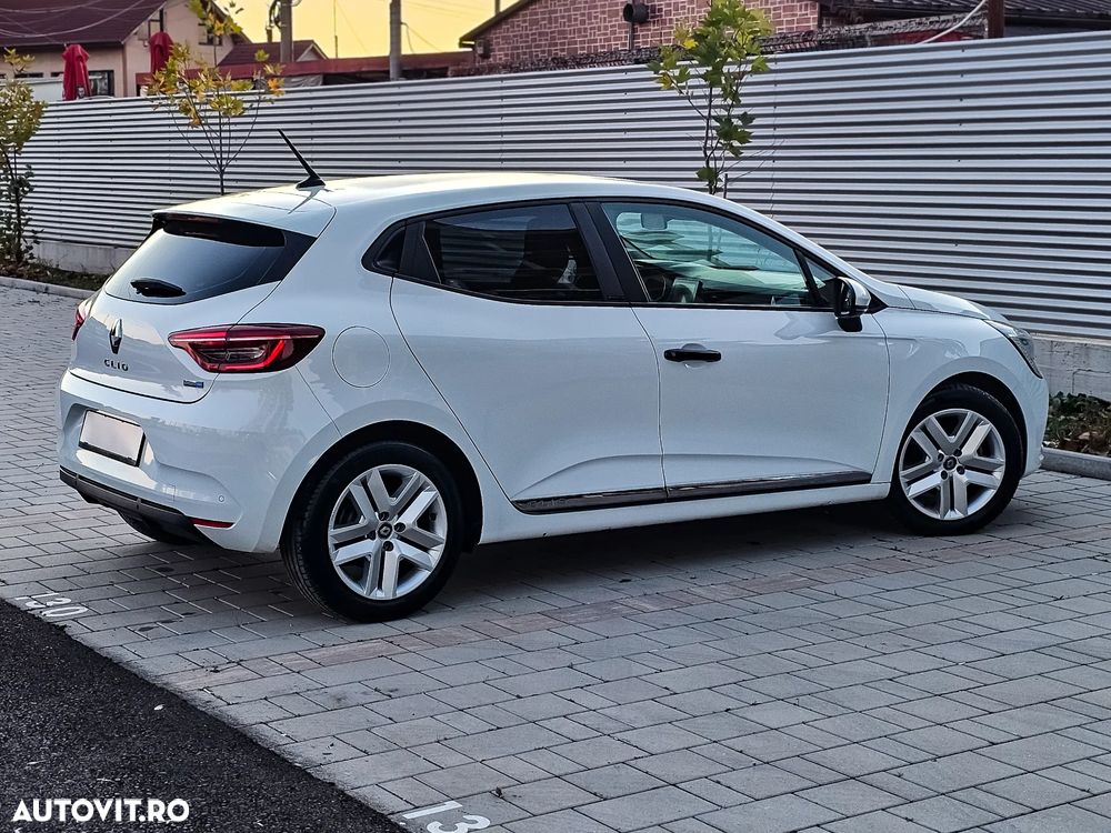 Renault Clio E-TECH Hybrid 140 BUSINESS EDITION - 35