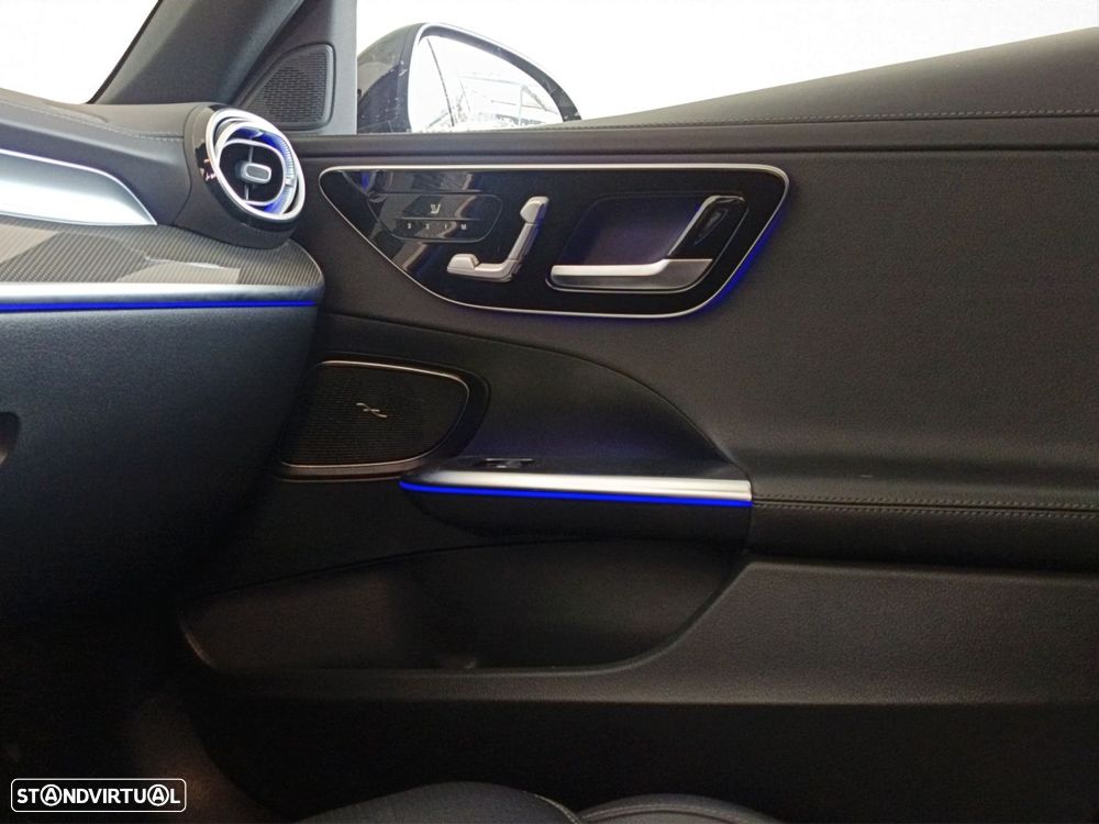 Mercedes-Benz C 300 d AMG Line - 47